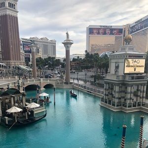 Meet your Posher, Tsende